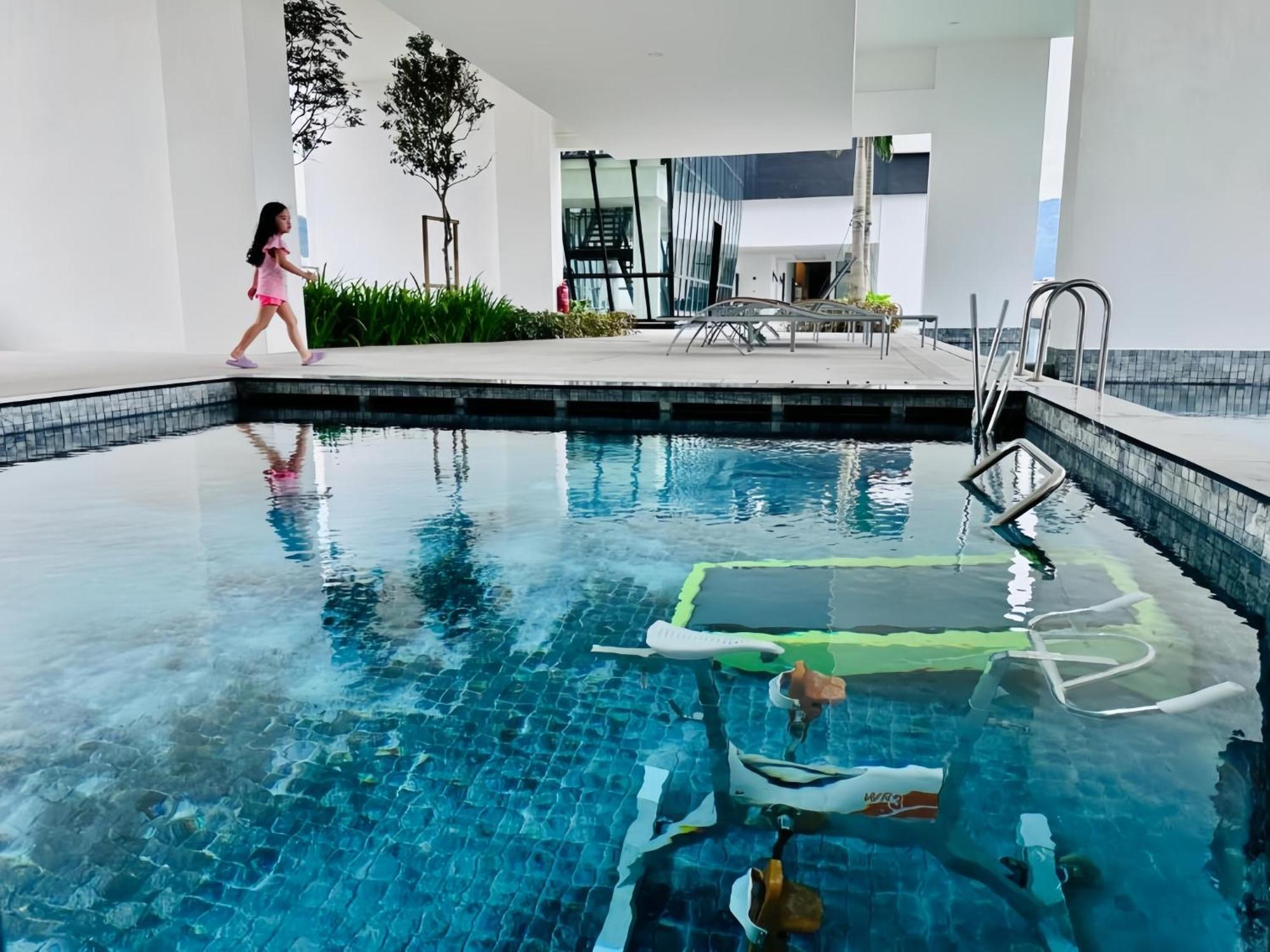 Urban Suites Two Or Three Bedroom Georgetown By Anc Jelutong Luaran gambar